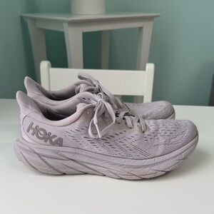 Hoka Women's Light Lavender Clifton 8 - One One Athletic Shoes